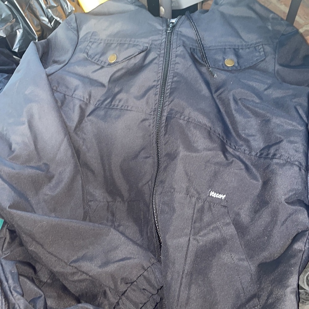 Volcom windbreaker - zip up light- weight jacket